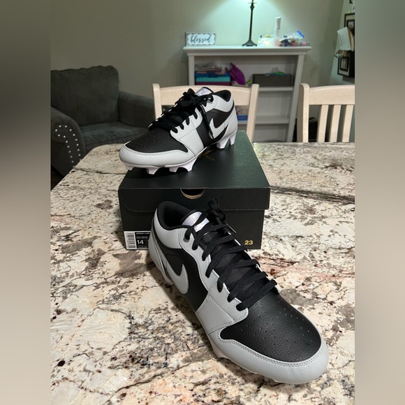 Jordan 1 Low TD Shadow 2.0 Grey Football Cleat Size 14 FJ6245-002 New